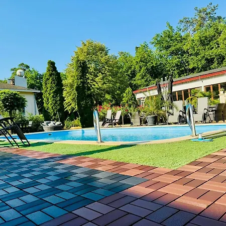 Hotel Fenyves és Konferencia-központ