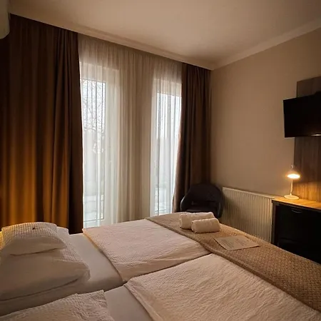 Fenyves és Konferencia-központ Hotel 4*